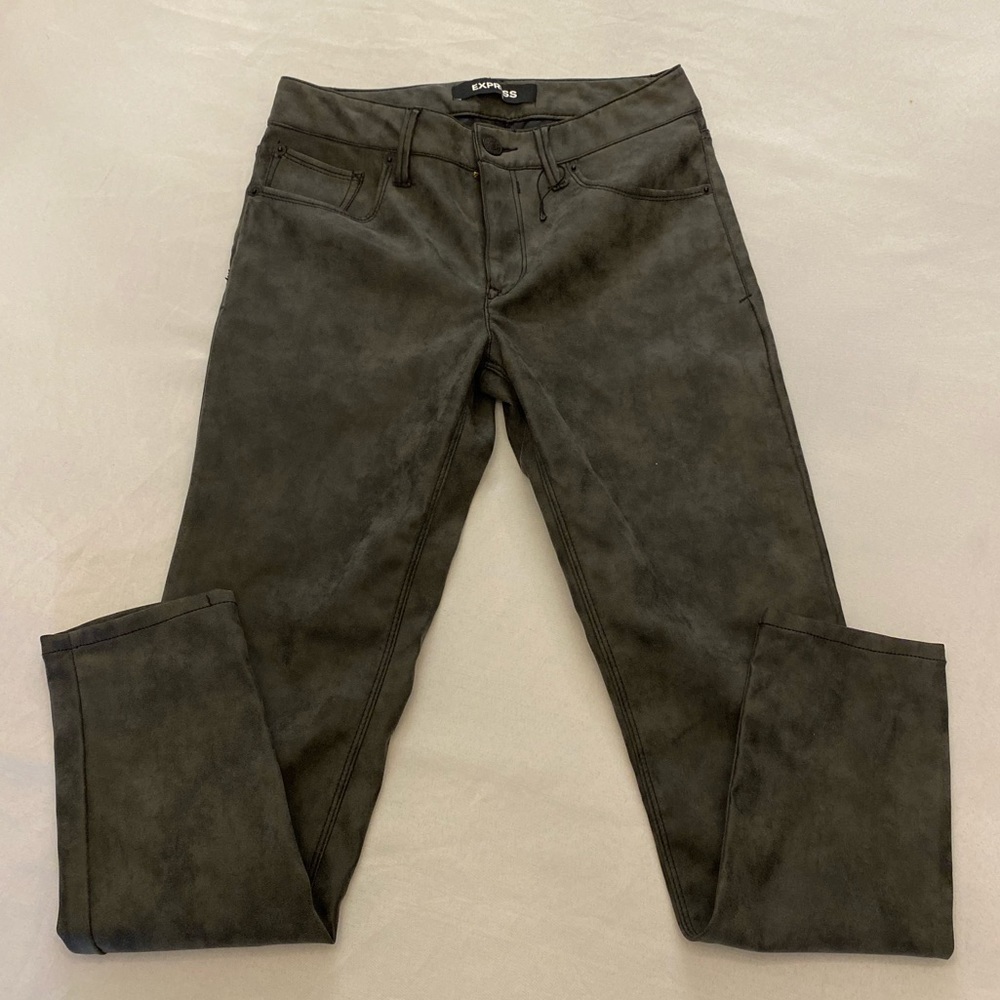 EXPRESS Women’s Suede-Like Skinny Pants, Size 4R